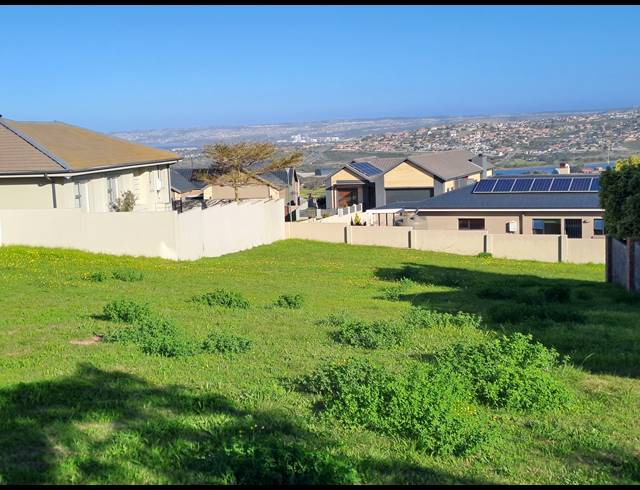 585M² VACANT LAND FOR SALE IN MONTE CHRISTO